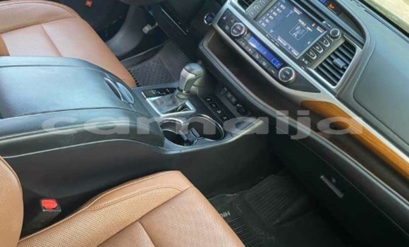Acheter Occasion Voiture Toyota Highlander Noir à Lagos, État de Lagos Acheter Occasion Voiture Toyota Highlander Noir à Lagos, État de Lagos