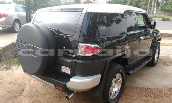 Acheter Occasion Voiture Toyota FJ Cruiser Noir à Lagos, État de Lagos Acheter Occasion Voiture Toyota FJ Cruiser Noir à Lagos, État de Lagos