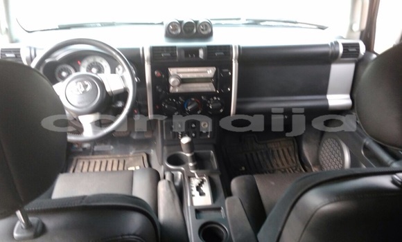 Acheter Occasion Voiture Toyota FJ Cruiser Noir à Lagos, État de Lagos Acheter Occasion Voiture Toyota FJ Cruiser Noir à Lagos, État de Lagos