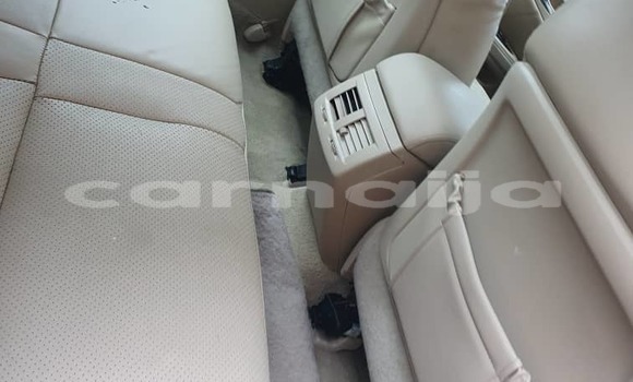 Acheter Occasion Voiture Toyota Avalon Rouge à Lagos, État de Lagos Acheter Occasion Voiture Toyota Avalon Rouge à Lagos, État de Lagos