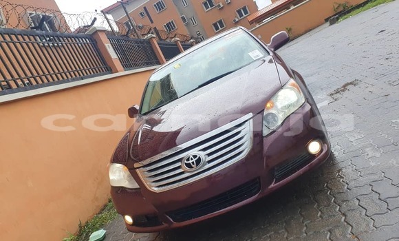 Acheter Occasion Voiture Toyota Avalon Rouge à Lagos, État de Lagos Acheter Occasion Voiture Toyota Avalon Rouge à Lagos, État de Lagos