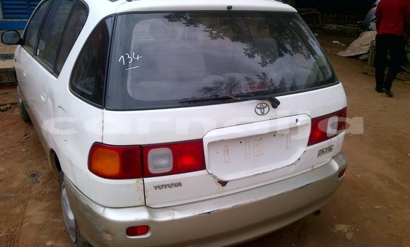 Acheter Occasion Voiture Toyota Picnic Blanc à Lagos, État de Lagos Acheter Occasion Voiture Toyota Picnic Blanc à Lagos, État de Lagos