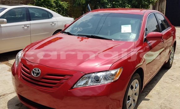 Acheter Occasion Voiture Toyota Camry Rouge à Lagos, État de Lagos Acheter Occasion Voiture Toyota Camry Rouge à Lagos, État de Lagos