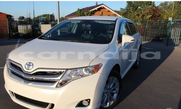 Buy Used Toyota Venza White Car in Lagos in Lagos State