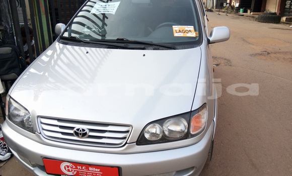Acheter Occasion Voiture Toyota Picnic Gris à Lagos, État de Lagos Acheter Occasion Voiture Toyota Picnic Gris à Lagos, État de Lagos