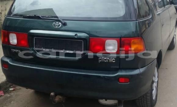 Acheter Occasion Voiture Toyota Picnic Vert à Lagos, État de Lagos