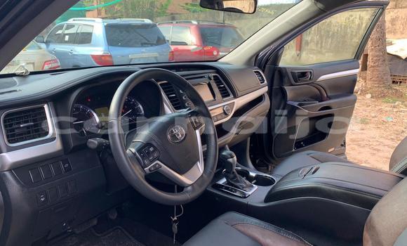 Buy Used Toyota Highlander Black Car in Lagos in Lagos State Buy Used Toyota Highlander Black Car in Lagos in Lagos State