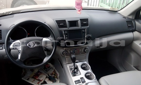 Acheter Occasion Voiture Toyota Highlander Noir à Lagos, État de Lagos Acheter Occasion Voiture Toyota Highlander Noir à Lagos, État de Lagos