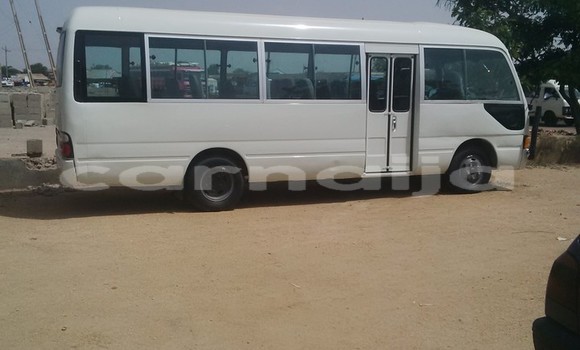 Acheter Occasion Voiture Toyota Coaster Blanc à Lagos, État de Lagos Acheter Occasion Voiture Toyota Coaster Blanc à Lagos, État de Lagos