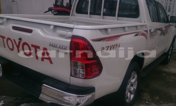 Acheter Occasion Voiture Toyota Hilux Blanc à Lagos, État de Lagos