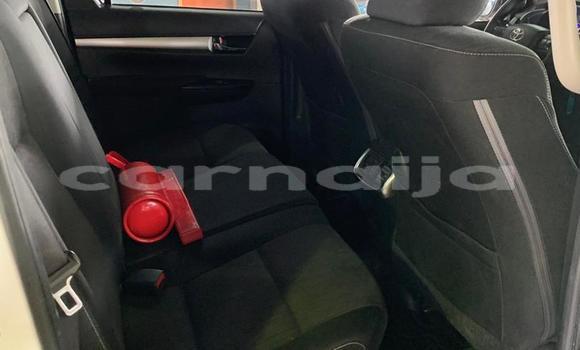 Acheter Occasion Voiture Toyota Hilux Blanc à Lagos, État de Lagos Acheter Occasion Voiture Toyota Hilux Blanc à Lagos, État de Lagos