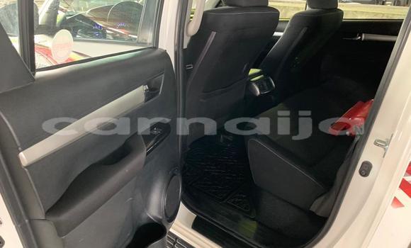 Acheter Occasion Voiture Toyota Hilux Blanc à Lagos, État de Lagos Acheter Occasion Voiture Toyota Hilux Blanc à Lagos, État de Lagos