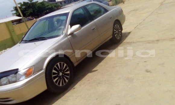 Acheter Occasion Voiture Toyota Camry Gris à Lagos, État de Lagos Acheter Occasion Voiture Toyota Camry Gris à Lagos, État de Lagos