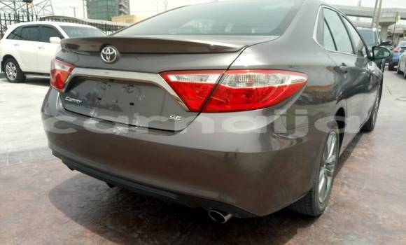 Acheter Occasion Voiture Toyota Camry Gris à Lagos, État de Lagos Acheter Occasion Voiture Toyota Camry Gris à Lagos, État de Lagos