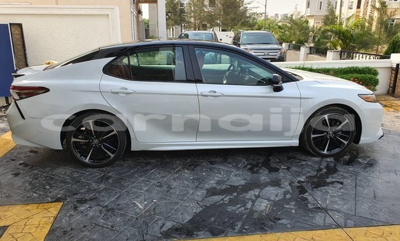 Buy Used Toyota Camry White Car in Lagos in Lagos State