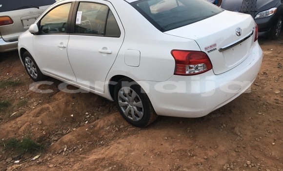 Acheter Occasion Voiture Toyota Yaris Blanc à Lagos, État de Lagos