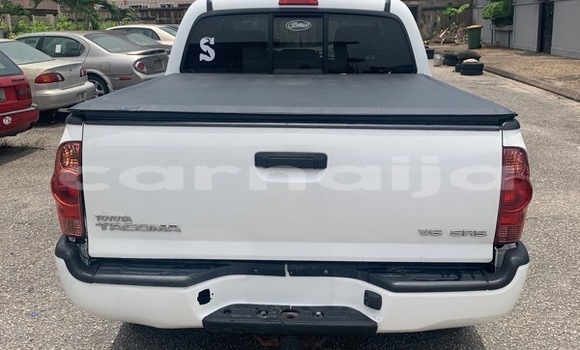 Acheter Occasion Voiture Toyota Tundra Blanc à Lagos, État de Lagos Acheter Occasion Voiture Toyota Tundra Blanc à Lagos, État de Lagos