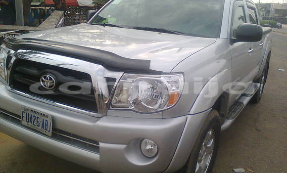 Acheter Occasion Voiture Toyota Tundra Gris à Lagos, État de Lagos Acheter Occasion Voiture Toyota Tundra Gris à Lagos, État de Lagos