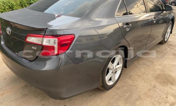 Acheter Occasion Voiture Toyota Camry Gris à Lagos, État de Lagos