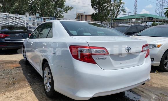 Buy Used Toyota Camry Solara White Car in Lagos in Lagos State