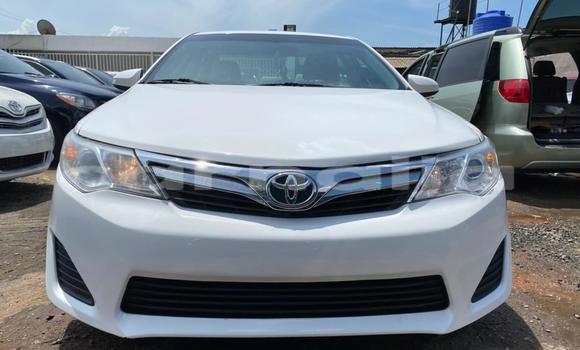 Acheter Occasion Voiture Toyota Camry Solara Blanc à Lagos, État de Lagos Acheter Occasion Voiture Toyota Camry Solara Blanc à Lagos, État de Lagos