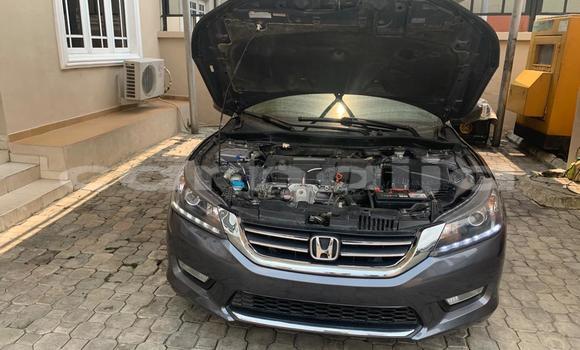 Acheter Occasion Voiture Honda Accord Noir à Lagos, État de Lagos Acheter Occasion Voiture Honda Accord Noir à Lagos, État de Lagos