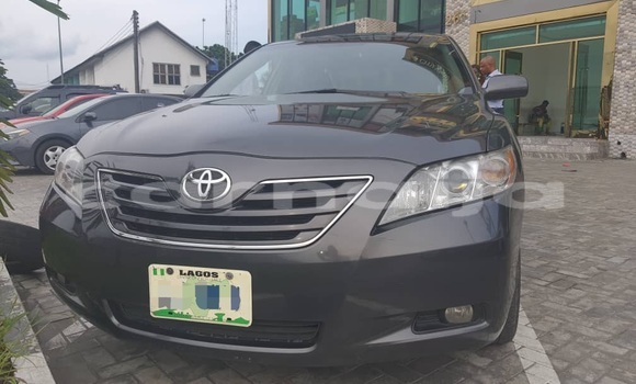 Acheter Occasion Voiture Toyota Camry Noir à Lagos, État de Lagos Acheter Occasion Voiture Toyota Camry Noir à Lagos, État de Lagos