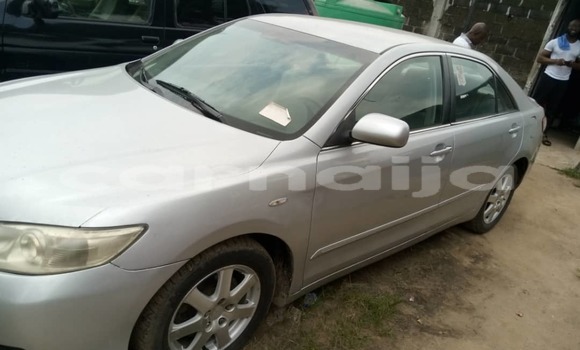 Acheter Occasion Voiture Toyota Camry Gris à Lagos, État de Lagos Acheter Occasion Voiture Toyota Camry Gris à Lagos, État de Lagos
