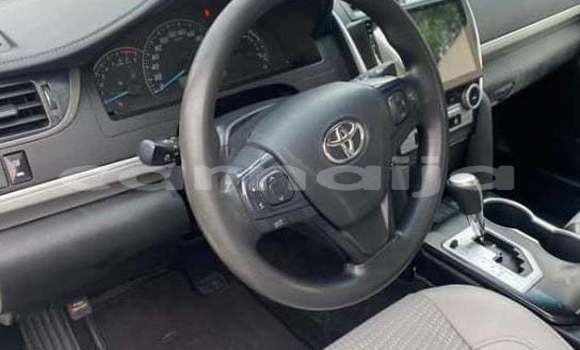 Acheter Occasion Voiture Toyota Camry Blanc à Lagos, État de Lagos Acheter Occasion Voiture Toyota Camry Blanc à Lagos, État de Lagos