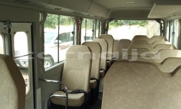 Acheter Occasion Voiture Toyota Coaster Blanc à Lagos, État de Lagos Acheter Occasion Voiture Toyota Coaster Blanc à Lagos, État de Lagos