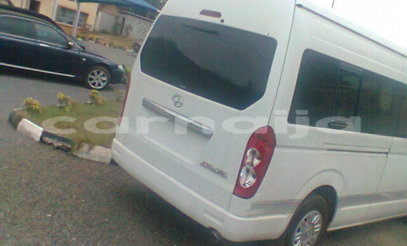 Acheter Occasion Voiture Toyota Hiace Blanc à Lagos, État de Lagos Acheter Occasion Voiture Toyota Hiace Blanc à Lagos, État de Lagos