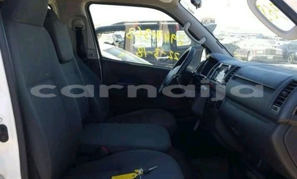 Acheter Occasion Voiture Toyota Hiace Blanc à Lagos, État de Lagos Acheter Occasion Voiture Toyota Hiace Blanc à Lagos, État de Lagos