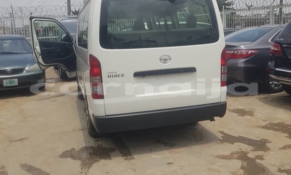 Acheter Occasion Voiture Toyota Hiace Blanc à Lagos, État de Lagos Acheter Occasion Voiture Toyota Hiace Blanc à Lagos, État de Lagos