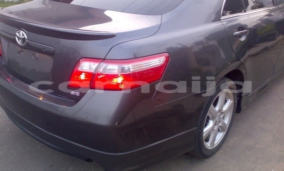 Acheter Occasion Voiture Toyota Camry Gris à Lagos, État de Lagos Acheter Occasion Voiture Toyota Camry Gris à Lagos, État de Lagos