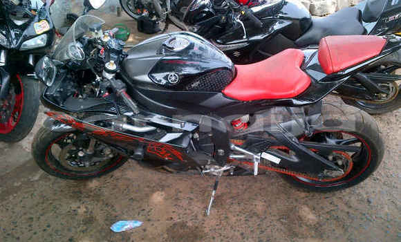 Buy Used Yamaha R5 Black Bike in Lagos in Lagos State