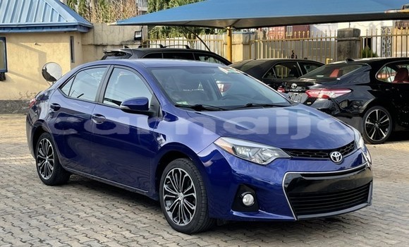 Buy Used Toyota Corolla Blue Car in Ipokia in Ogun State