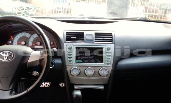 Acheter Occasion Voiture Toyota Camry Blanc à Lagos, État de Lagos Acheter Occasion Voiture Toyota Camry Blanc à Lagos, État de Lagos