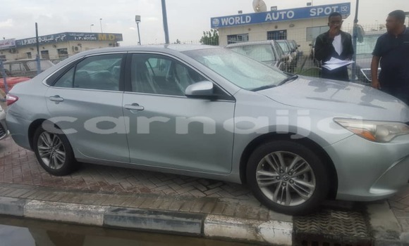 Acheter Occasion Voiture Toyota Camry Gris à Lagos, État de Lagos Acheter Occasion Voiture Toyota Camry Gris à Lagos, État de Lagos