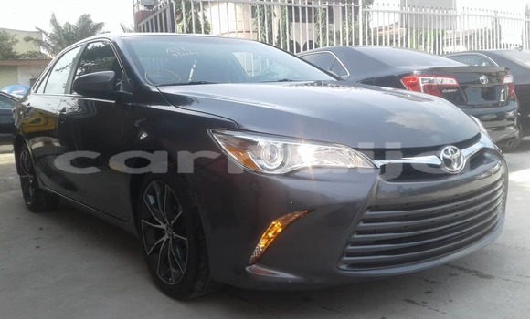 Acheter Occasion Voiture Toyota Camry Gris à Lagos, État de Lagos Acheter Occasion Voiture Toyota Camry Gris à Lagos, État de Lagos
