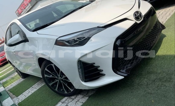 Acheter Occasion Voiture Toyota Corolla Blanc à Ipokia, État d'Ogun Acheter Occasion Voiture Toyota Corolla Blanc à Ipokia, État d'Ogun