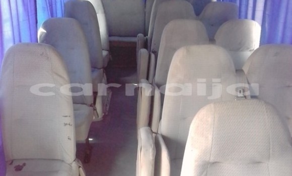 Acheter Occasion Voiture Toyota Coaster Blanc à Lagos, État de Lagos Acheter Occasion Voiture Toyota Coaster Blanc à Lagos, État de Lagos