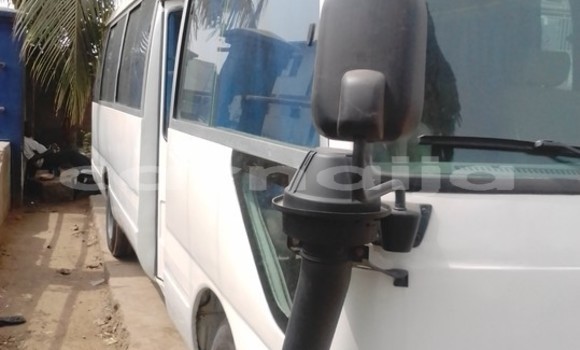 Acheter Occasion Voiture Toyota Coaster Blanc à Lagos, État de Lagos Acheter Occasion Voiture Toyota Coaster Blanc à Lagos, État de Lagos