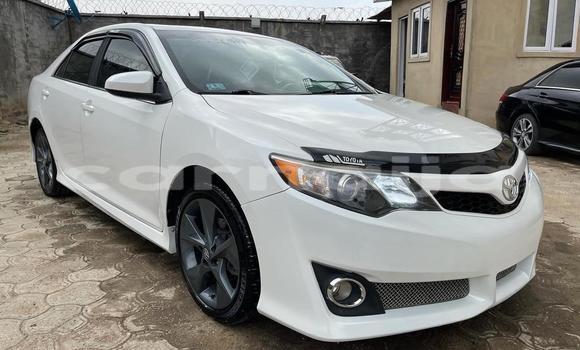 Buy Used Toyota Camry White Car in Lagos in Lagos State Buy Used Toyota Camry White Car in Lagos in Lagos State