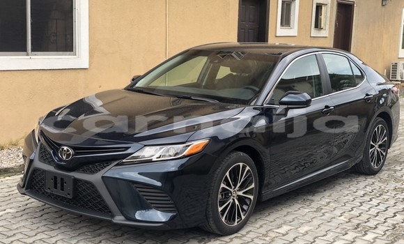 Acheter Occasion Voiture Toyota Camry Noir à Lagos, État de Lagos Acheter Occasion Voiture Toyota Camry Noir à Lagos, État de Lagos