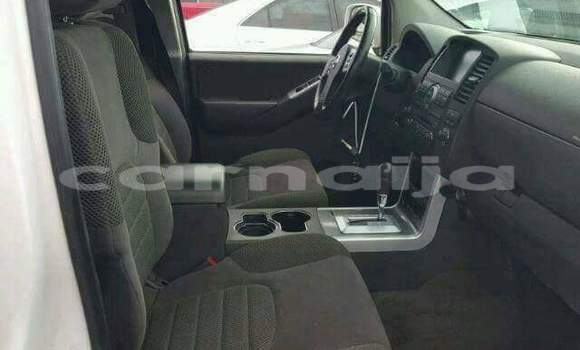 Acheter Import Voiture Nissan Pathfinder Blanc à Daura, Katsina Acheter Import Voiture Nissan Pathfinder Blanc à Daura, Katsina