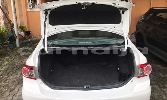 Acheter Occasion Voiture Toyota Camry Blanc à Lagos, État de Lagos Acheter Occasion Voiture Toyota Camry Blanc à Lagos, État de Lagos