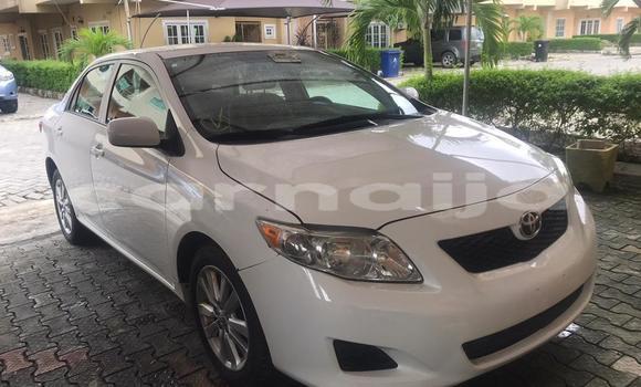 Buy Used Toyota Camry White Car in Lagos in Lagos State Buy Used Toyota Camry White Car in Lagos in Lagos State