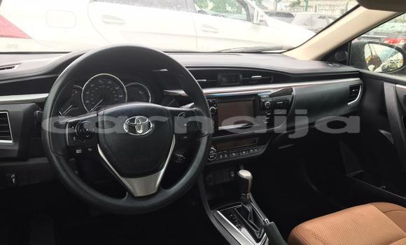 Acheter Occasion Voiture Toyota Camry Blanc à Lagos, État de Lagos Acheter Occasion Voiture Toyota Camry Blanc à Lagos, État de Lagos