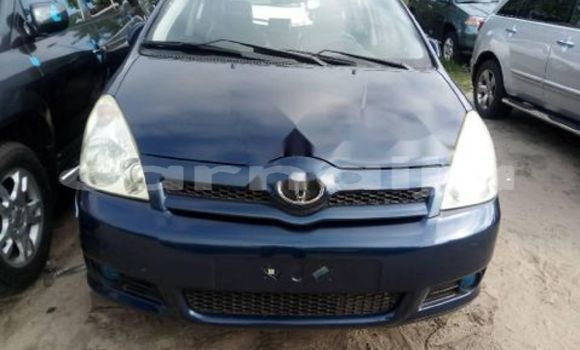 Acheter Import Voiture Toyota Verso Bleu à Daura, Katsina Acheter Import Voiture Toyota Verso Bleu à Daura, Katsina