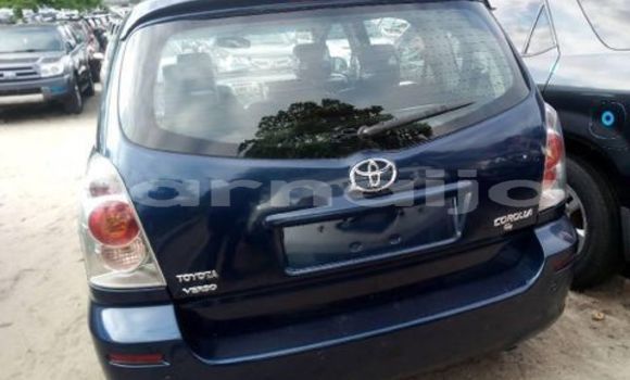 Acheter Import Voiture Toyota Verso Bleu à Daura, Katsina Acheter Import Voiture Toyota Verso Bleu à Daura, Katsina